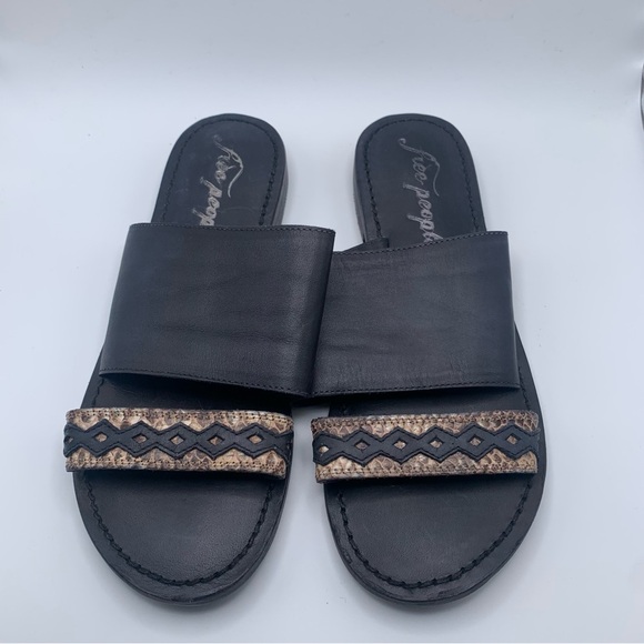 NWOB Free People Women's Saturday Sandals black leather size 36.5 US 6 1083 - Picture 1 of 7